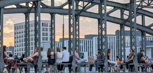 Deutschland: Anteil junger Menschen an der Bevölkerung bleibt bei nur zehn Prozent