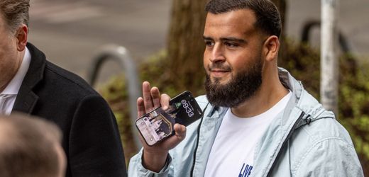 Ordnungshaft für Rapper Fat Comedy wegen erneuter Verbreitung seines Pocher-Videos