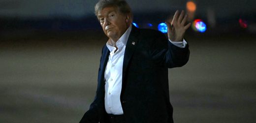 Donald Trump und Wladimir Putin: Kritik nach Alaska-Gipfel, Fokus auf Besuch von Wolodymyr Selenskyj