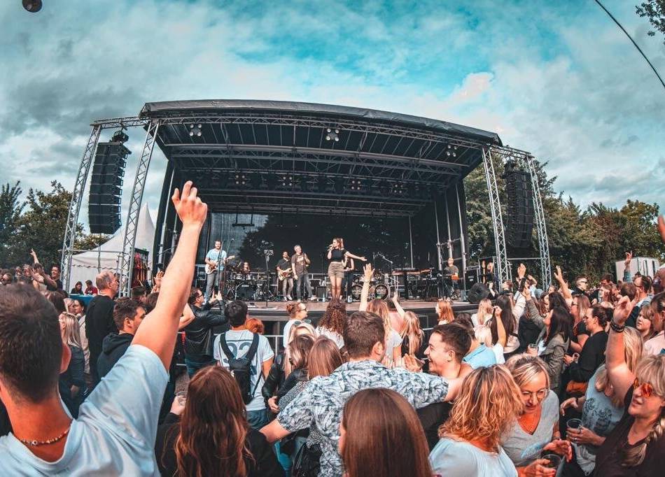 In Sevelen: Waldfest mit „Kings for a day“ und DJ-Team T&D