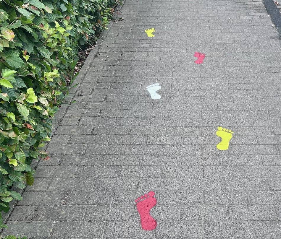 Schulwegsicherheit in Langenfeld: Stadt reaktiviert Elternhaltestellen am Brückentor