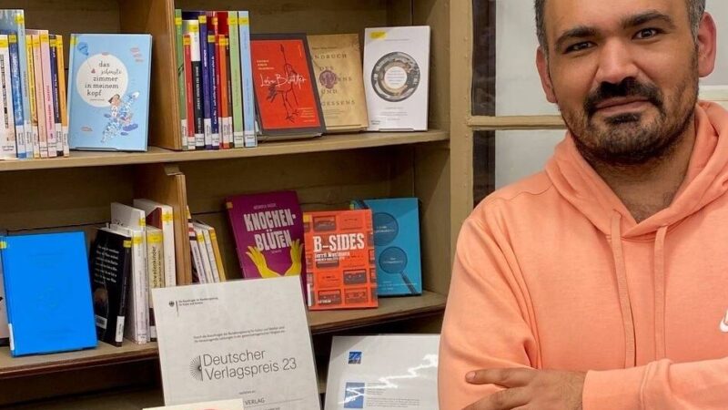 Literatur-Festival in Nettetal: Sieben ungewöhnliche Lesungen – vom Imbiss bis zum Verlagsgarten