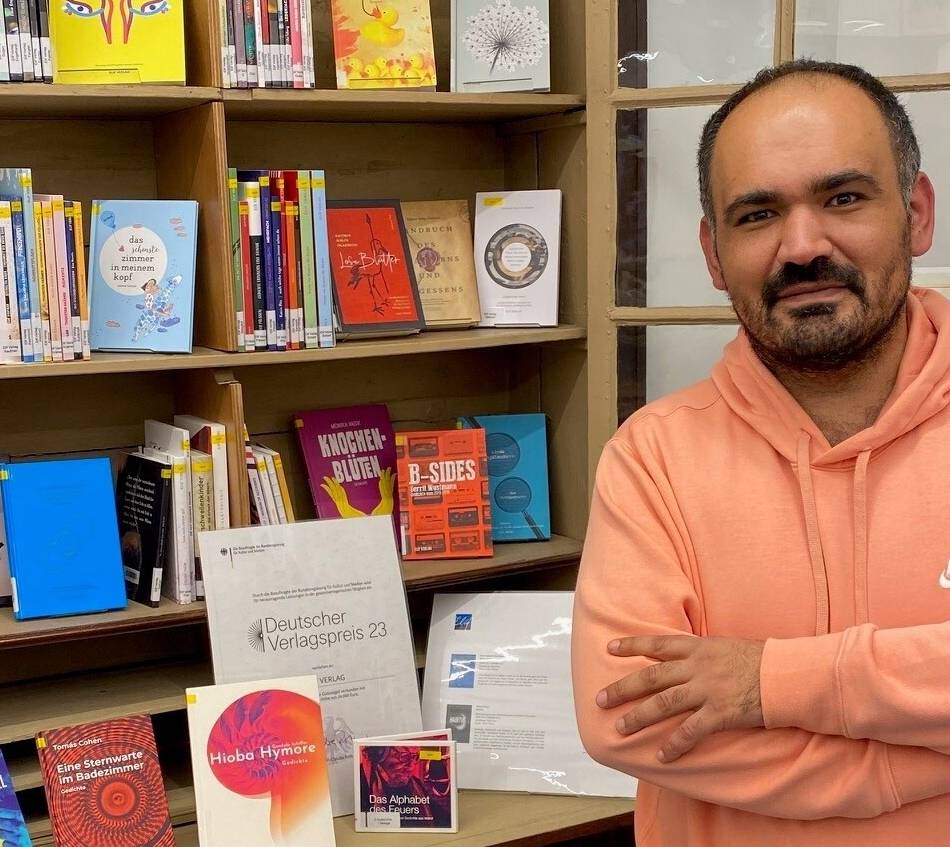 Literatur-Festival in Nettetal: Sieben ungewöhnliche Lesungen – vom Imbiss bis zum Verlagsgarten