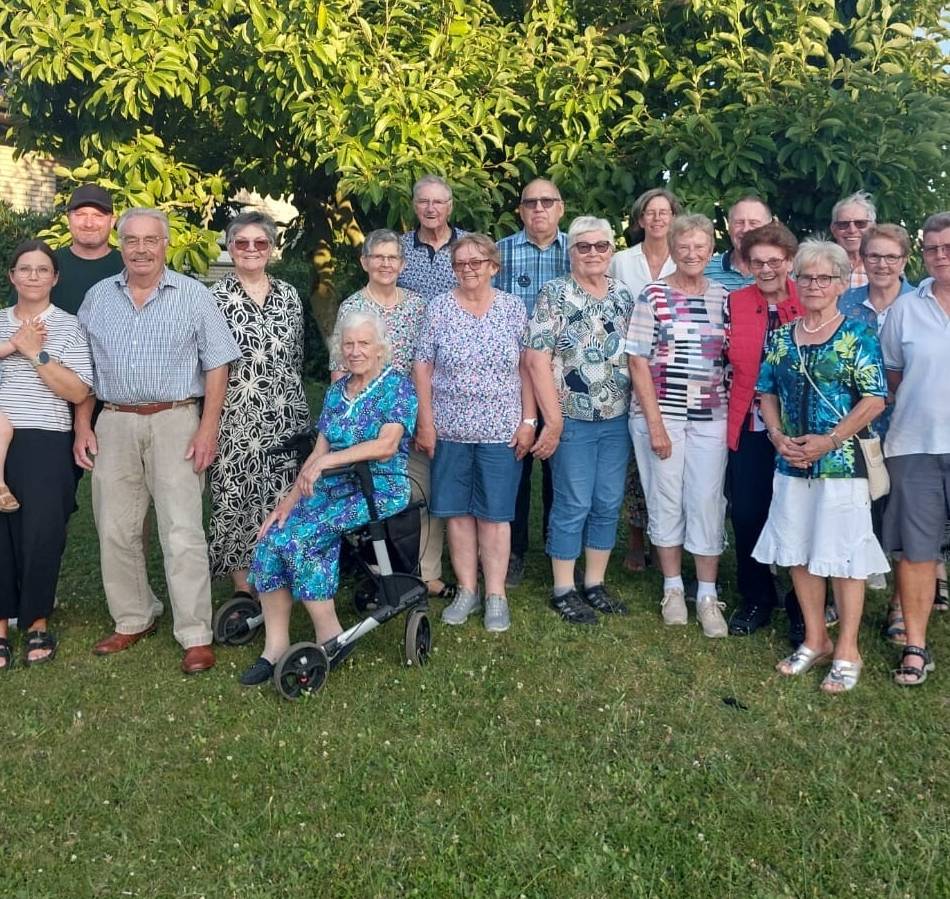 Jubiläum in Brüggen: 50 Jahre Nachbarschaft mittlere Schillerstraße Bracht