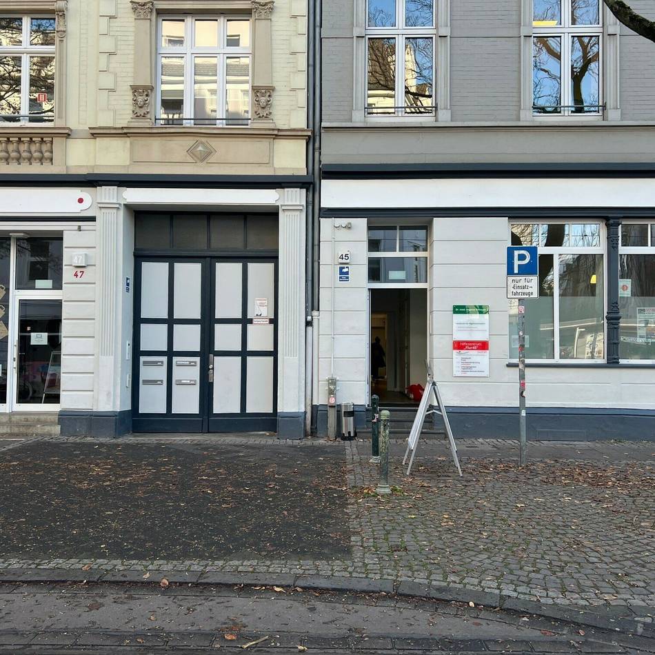 Düsseldorfer Eltern haben geklagt: Gipfeltreffen bei Gericht wegen des Suchthilfezentrums in Flingern