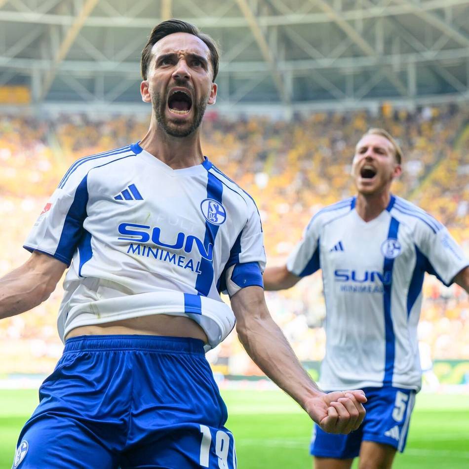 Neun-Tore-Spektakel in Magdeburg: Schalke gewinnt dank Karaman-Elfmeter auch in Dresden