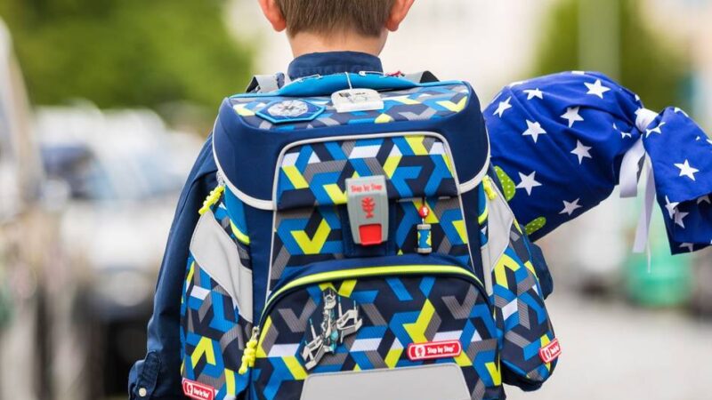 Einschulung 2025: 3275 i-Dötzchen starten im Kreis Kleve