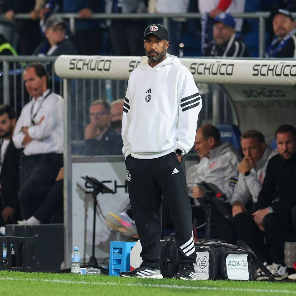 „Versuche, in meinem Einflussbereich zu bleiben“: Fortuna-Trainer Thioune hält die Weissman-Causa von sich und seinem Team fern