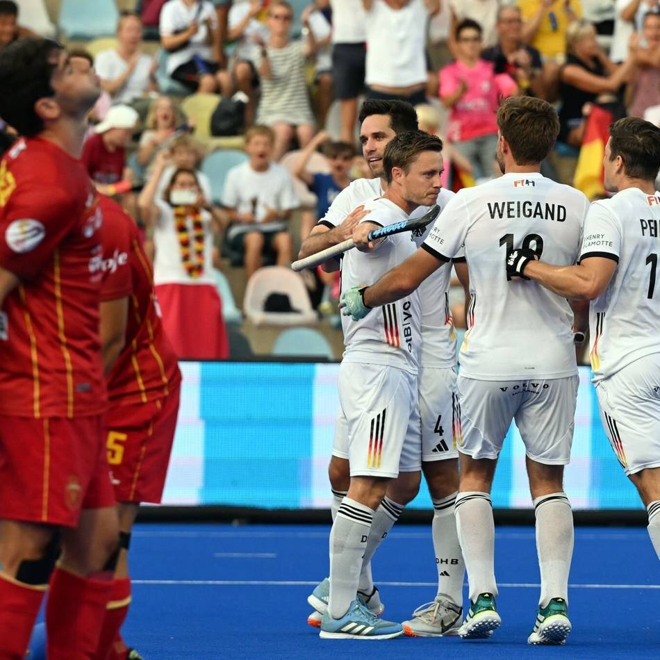 Überzeugende Leistung im Halbfinale: Deutsche Hockey-Herren schlagen Spanien mit 4:1 und stehen im EM-Finale