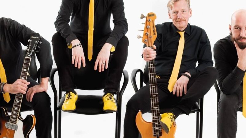 „BEAT!radicals“ in Hückeswagen: Party mit Beat- und Rockhits der 50er und 60er Jahre „unterm Schloss“