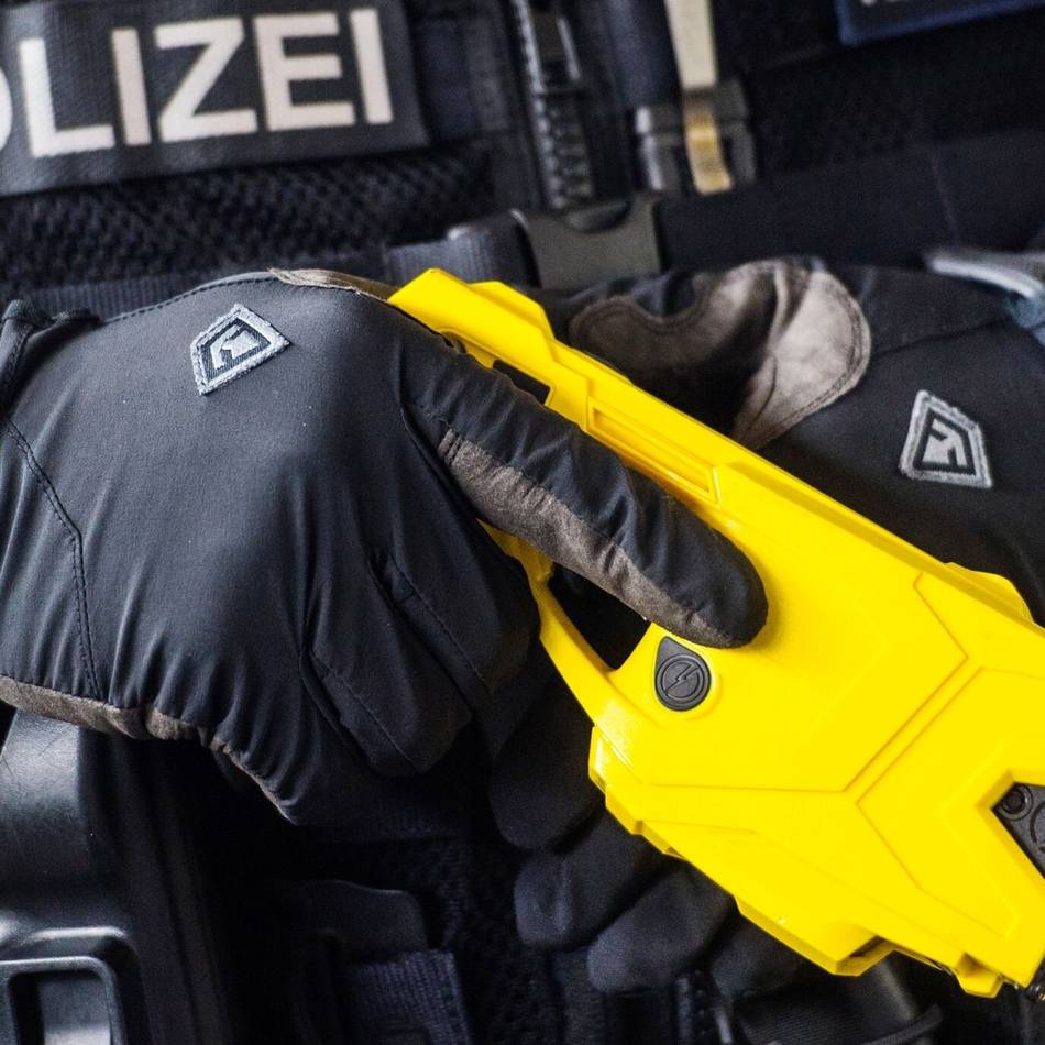 Ausstattung der Polizei: „Die Polizeibeamten im Kreis Kleve schauen in die Röhre“