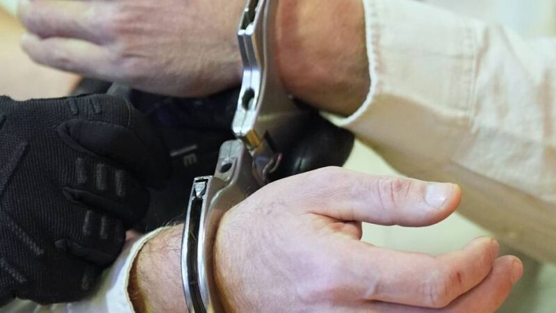 Gesuchter Straftäter fiel auf: Gesuchter Russe am
Airport festgenommen