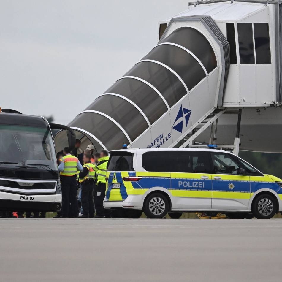Aus dem Kreis Kleve nach Tadschikistan: Abschiebung von Dilmurod Ergashev vor Gericht – Menschenrechtler fordern Konsequenzen