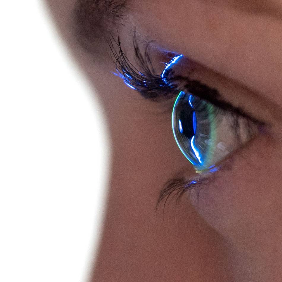 Gesundheit in Mönchengladbach: Klopfmassage und Zauberrohr halten die Augen fit