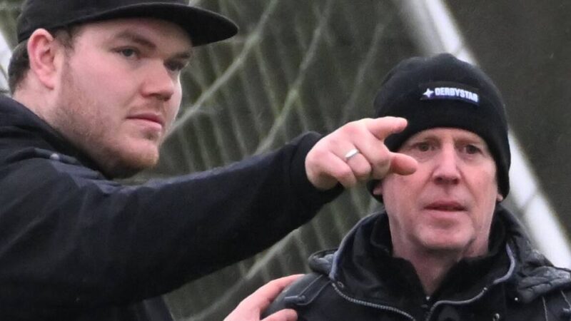 Auftakt am Freitag gegen den FC Aldekerk: Trainer Fabian Maas hat beim SV Sevelen weiter eine Menge Arbeit