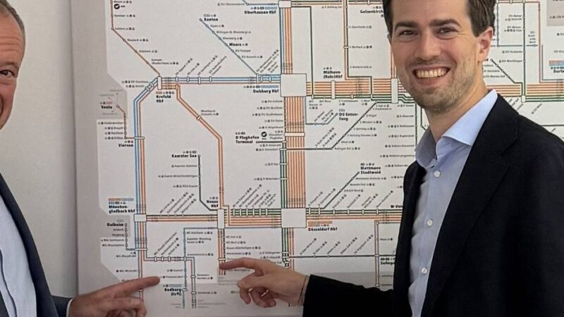 Vorstand Oliver Wittke kommt nach Neuss: VRR prüft Bahn-Haltepunkt an der Jülicher Landstraße