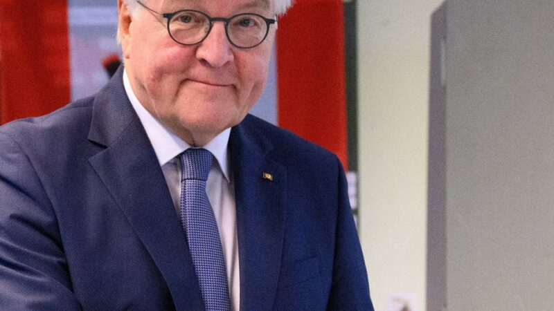 Frank-Walter Steinmeier hat eingeladen: Bundespräsident bekommt Besuch aus Grevenbroich