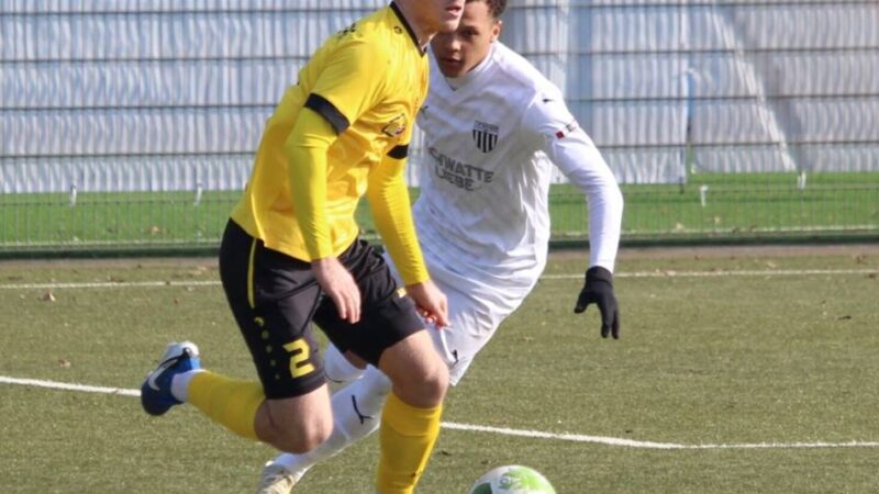 Julian Janßen studiert und spielt in Iowa: Ein Xantener startet in sein großes Fußball-Abenteuer in den USA