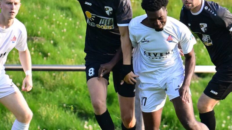 2:3 beim Bezirksligisten TuS Xanten: 1. FC Kleve läuft seiner Form weiter meilenweit hinterher
