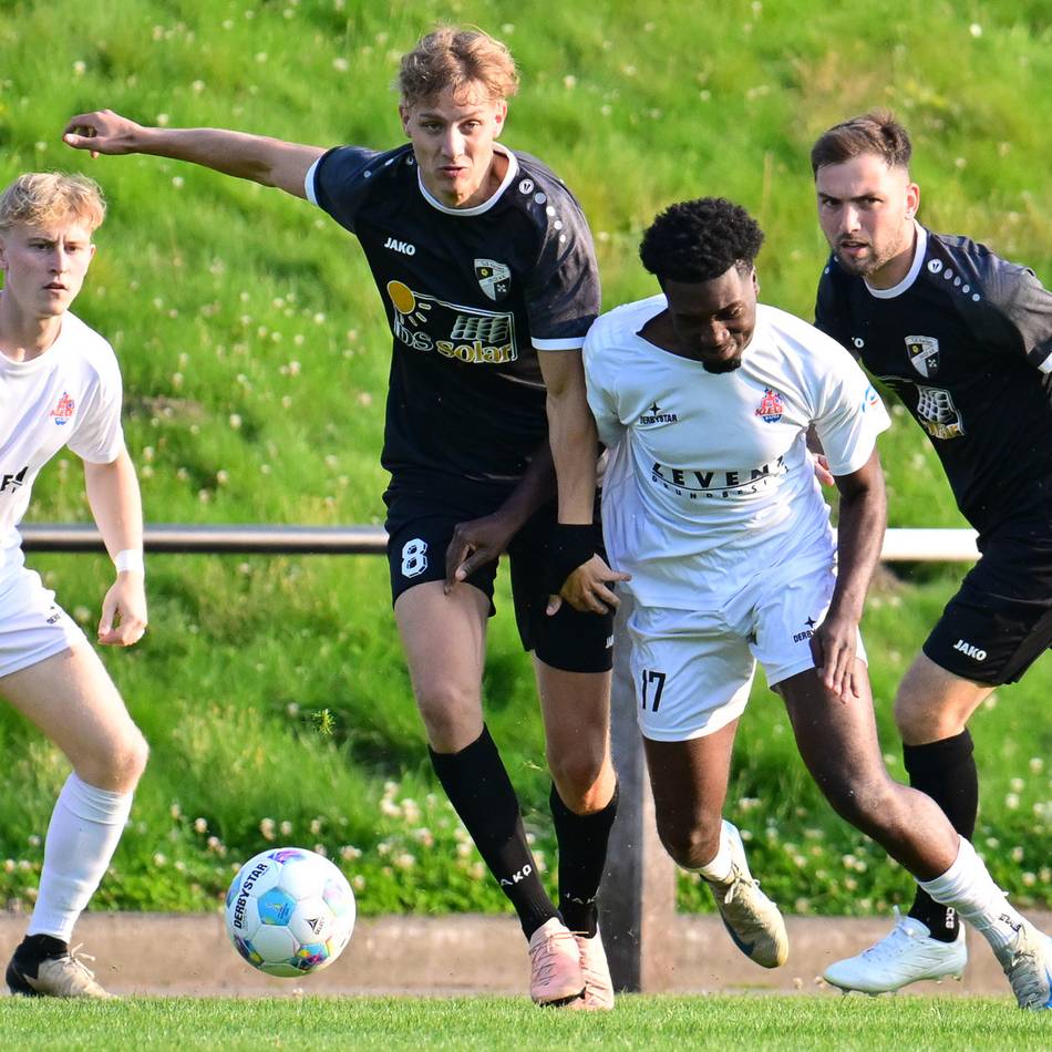 2:3 beim Bezirksligisten TuS Xanten: 1. FC Kleve läuft seiner Form weiter meilenweit hinterher