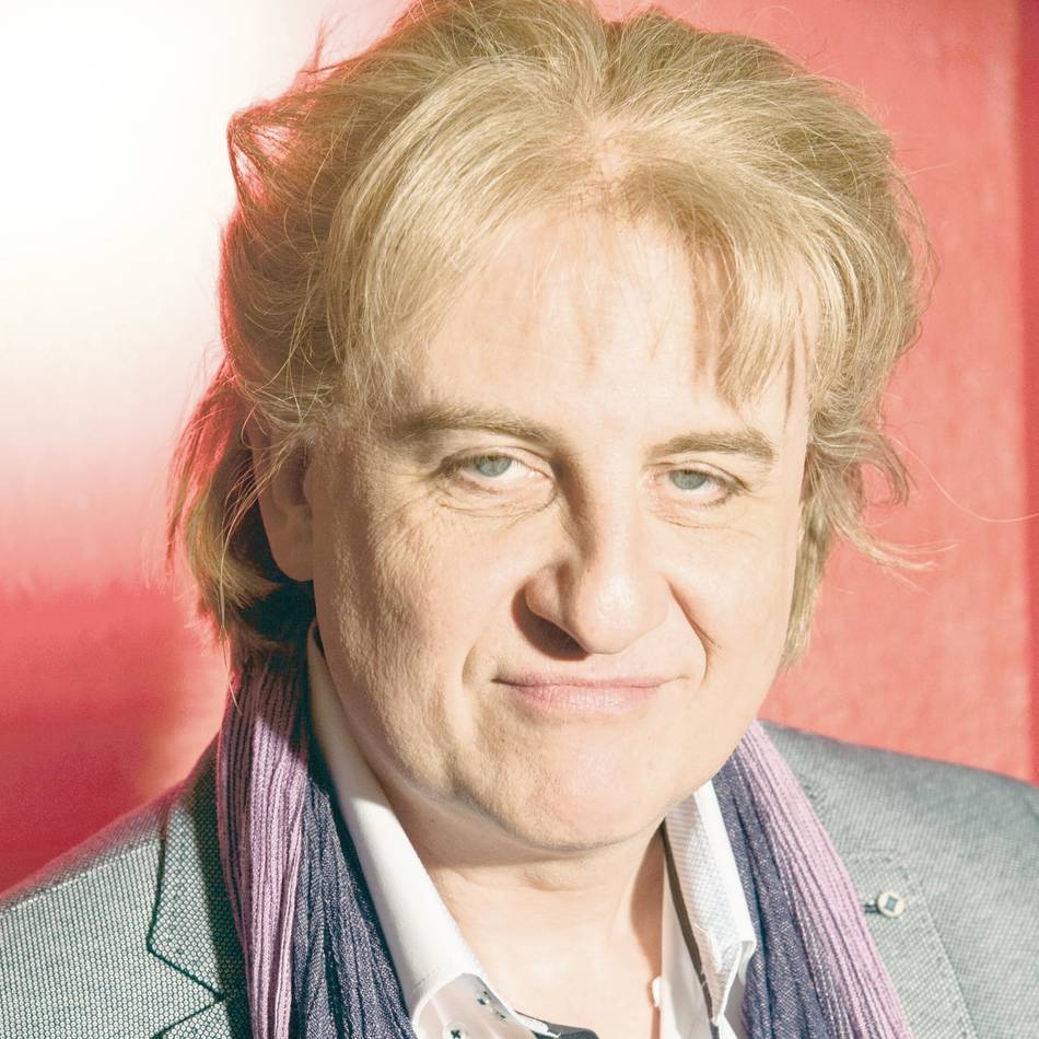 Haui – mehr als Spuren im Sand: Howard-Carpendale-Hits und Humor im Klever Spiegelzelt