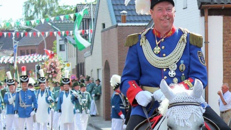 Schützen-Oberst in Aldenhoven: Große Trauer um Franz-Werner Clahsen