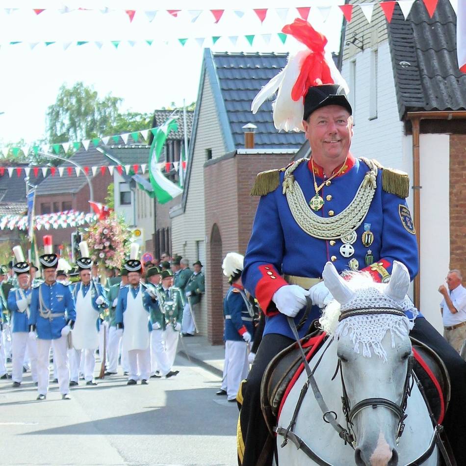 Schützen-Oberst in Aldenhoven: Große Trauer um Franz-Werner Clahsen