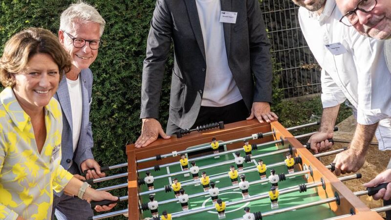 Wahlarena von IHK und NGZ zur Kommunalwahl 2025: Sportlich-faire Landrats-Debatte