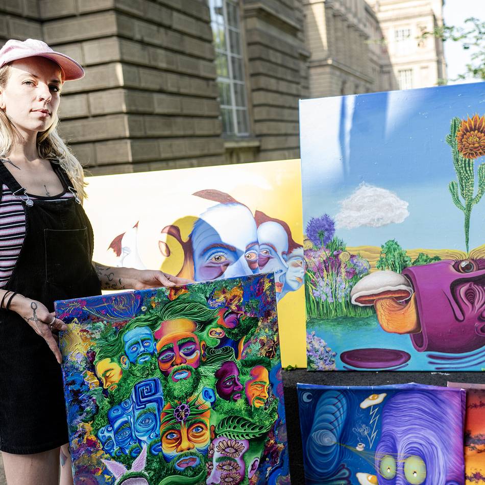 Machen Sie sich ein eigenes Bild: Kunstakademie nach Ablehnung verklagt – Hier zeigt Ina Q. ihre Werke