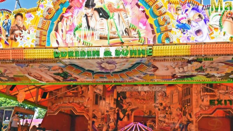 Betreiber der „Raupe“ auf der Neusser Kirmes: „Aufbauen, abbauen, Kilometer fressen – das ist der Takt im Schaustellerleben“