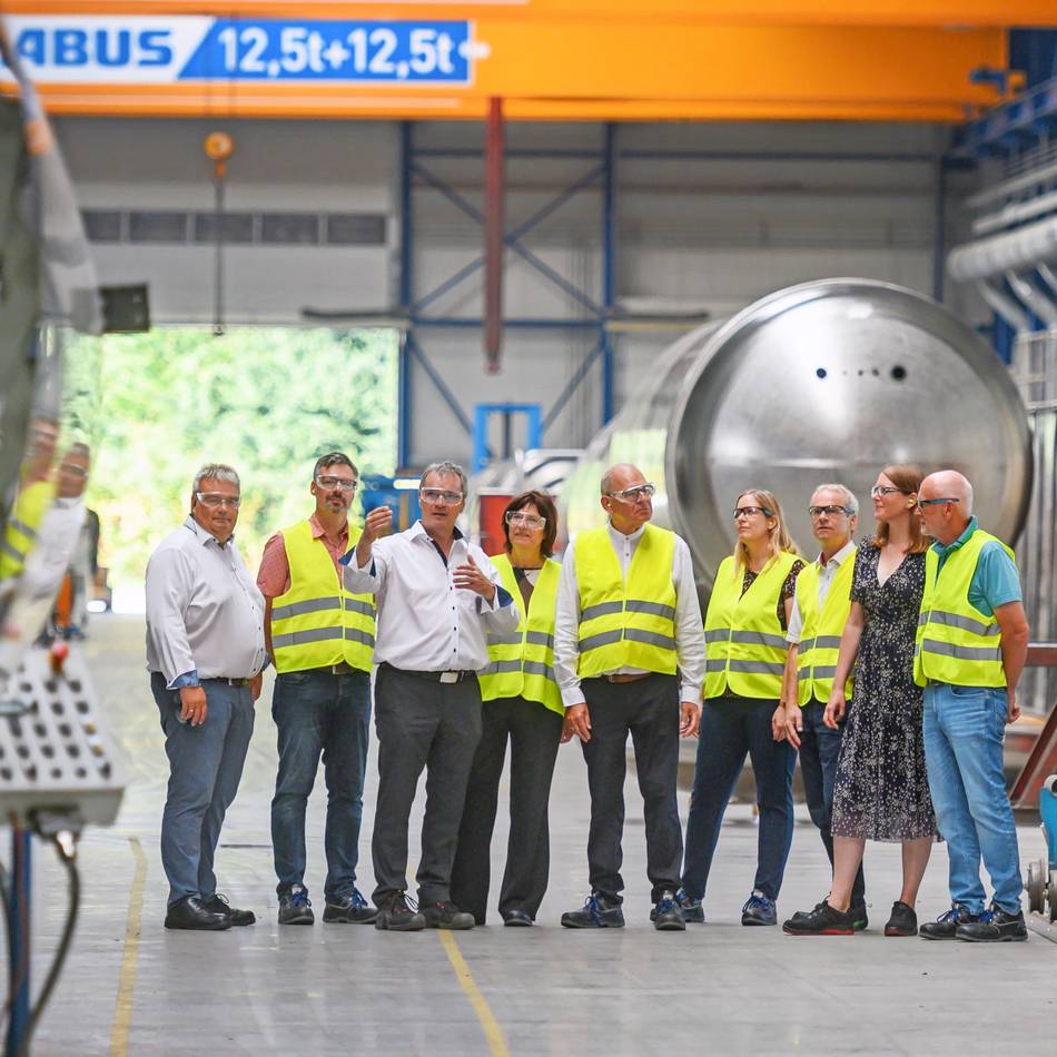 Sommertour der Wirtschaftsförderung: Ein lokaler Riese investiert in Goch in die Zukunft