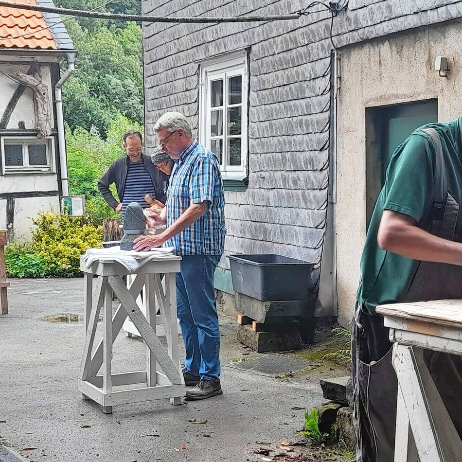 Workshop: So werden aus Granit und Sandstein in Wülfrath Skulpturen