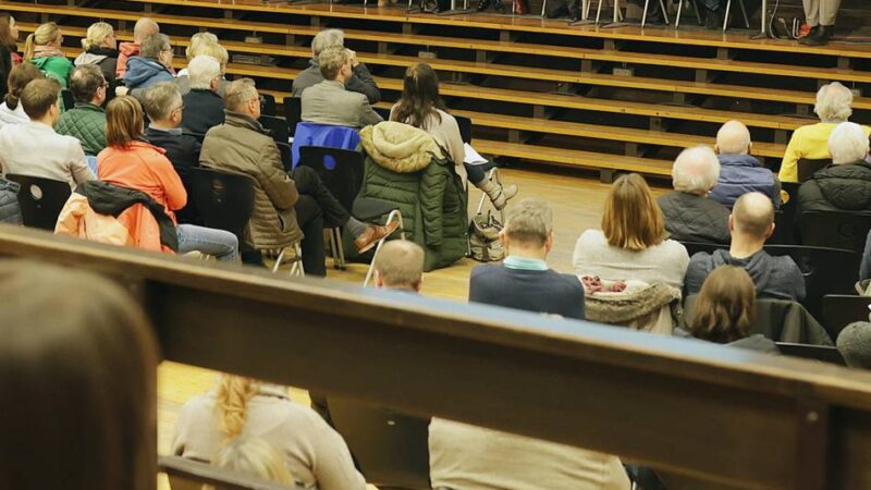 Kommunalwahlkampf in Mettmann: Bürgerverein versammelt Bürgermeister-Kandidaten beim Bürgerstammtisch