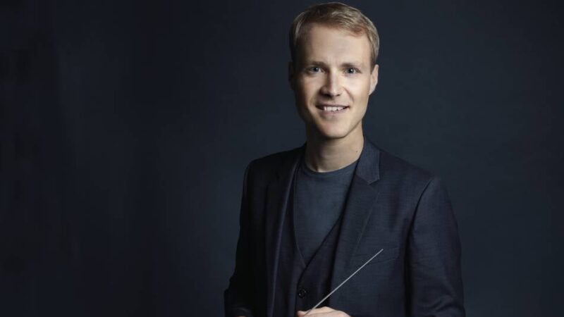 Neusser Chefdirigent wechselt nach Linz: Noch zwei Spielzeiten der Kammerakademie mit Christoph Koncz