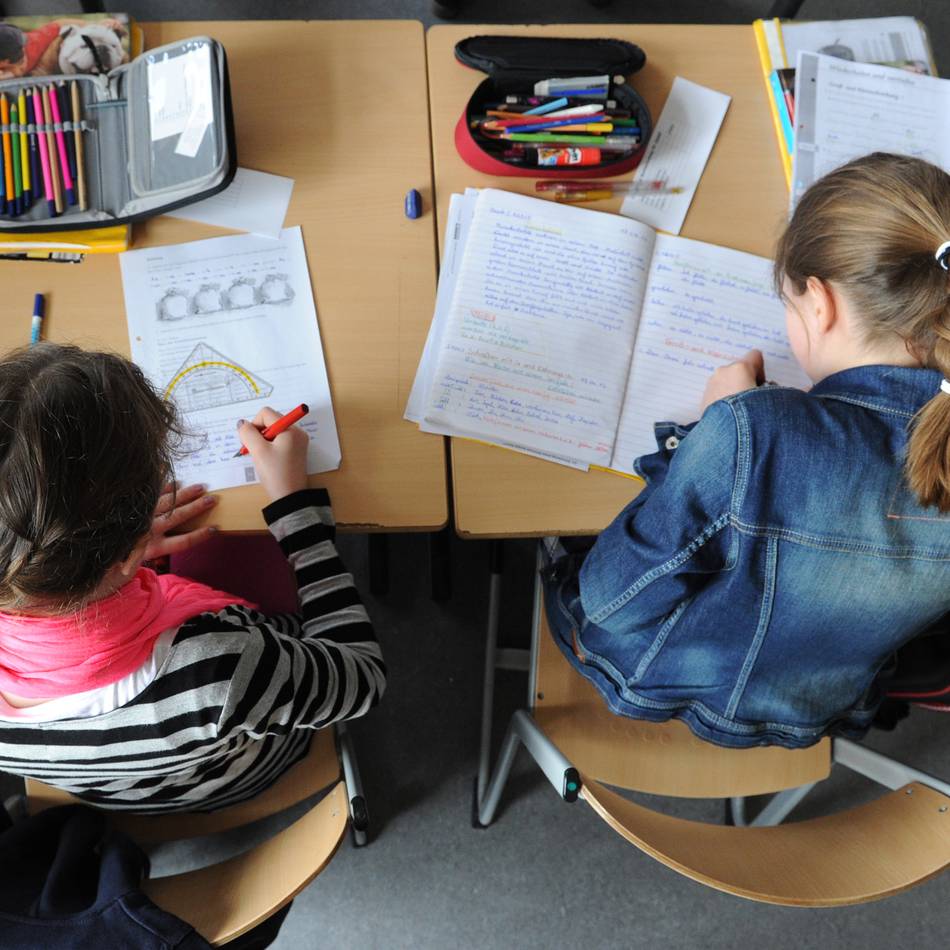 Bildung in Mönchengladbach: Immer mehr Schüler – bei zu wenig Platz