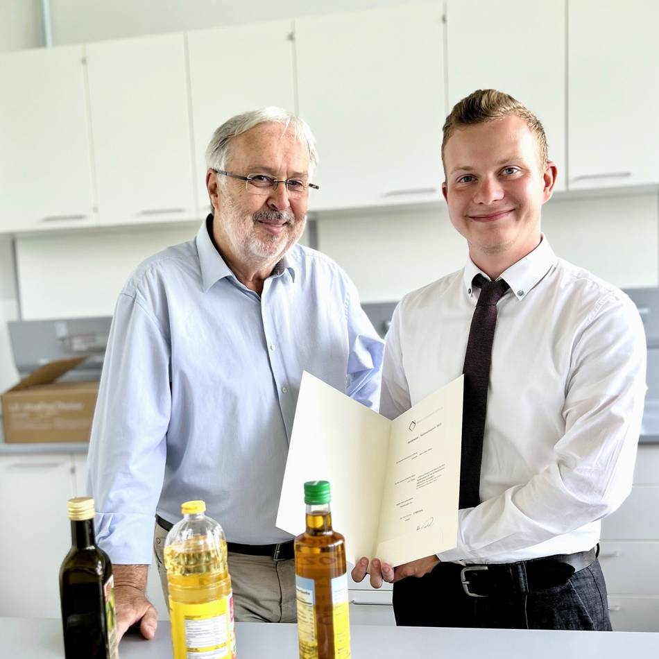 An der Hochschule Rhein-Waal: Kampf gegen Olivenöl-Betrug – Klever Jungwissenschaftler prämiert