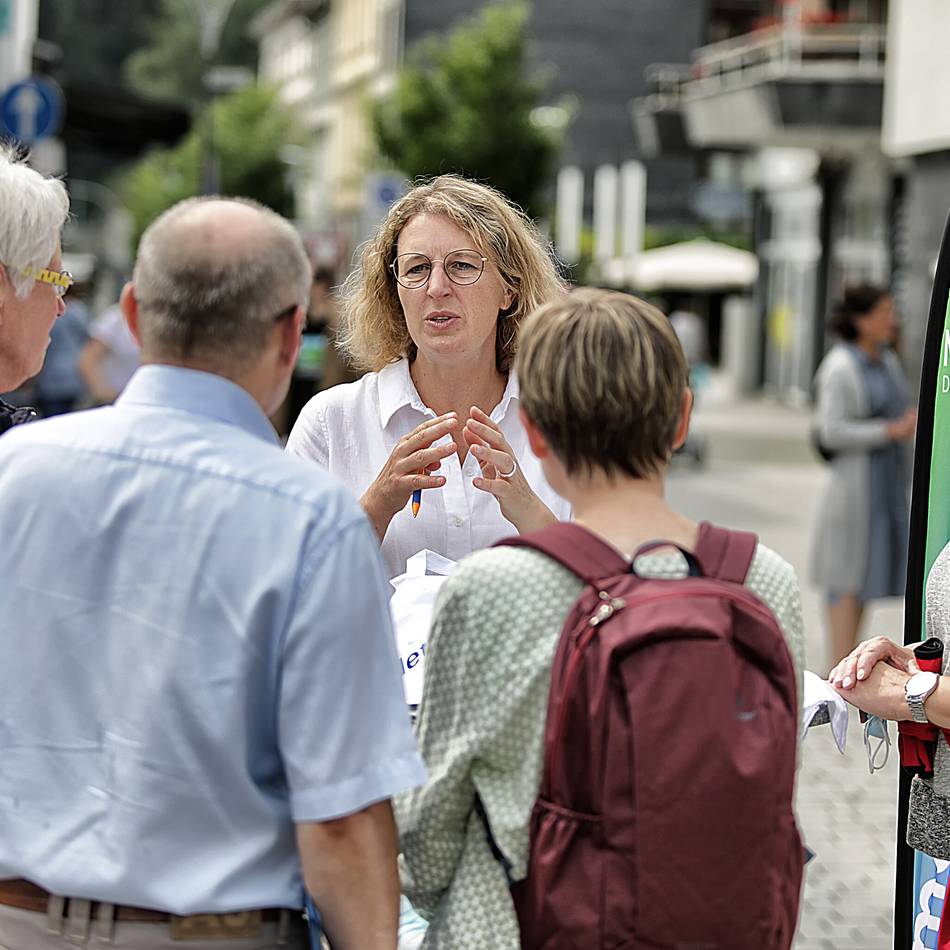 Wahlkampf in Mettmann: Drei „Vor Ort“-Termine mit Sandra Pietschmann