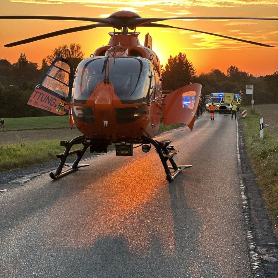 Unfall im Ratinger Schwarzbachtal: Motorradfahrer schwebt in Lebensgefahr