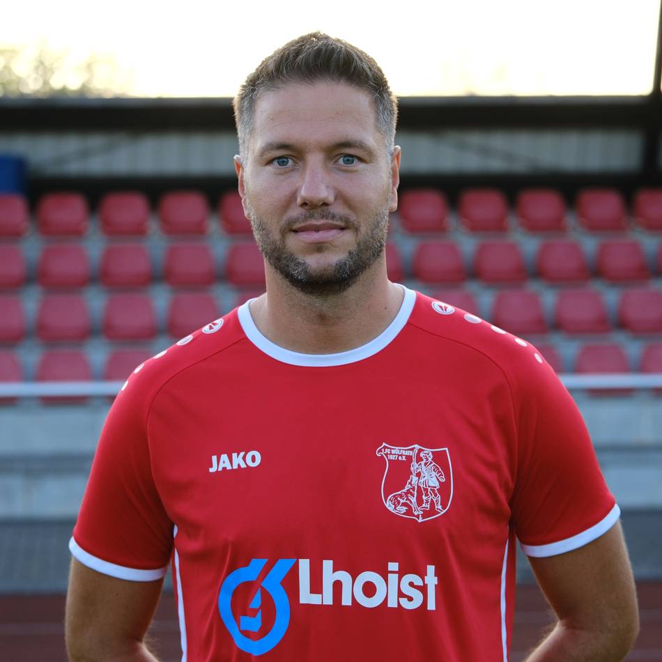 Landesliga-Neuling zeigt Charakter:  Defensivstark und eiskalt: 1. FC Wülfrath überrascht in Kapellen