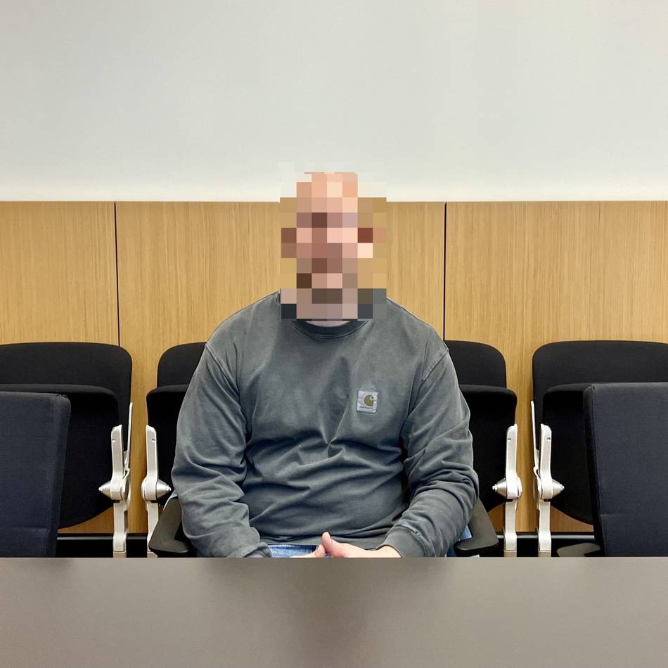Prozess am Amtsgericht: Rolex-Diebstahl in Düsseldorfer Seniorenstift – Pfleger vor Gericht