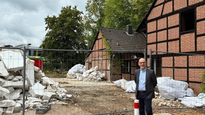 Baumaßnahmen in Korschenbroich: Diese Häuser werden abgerissen für Anbau der Andreas-Grundschule