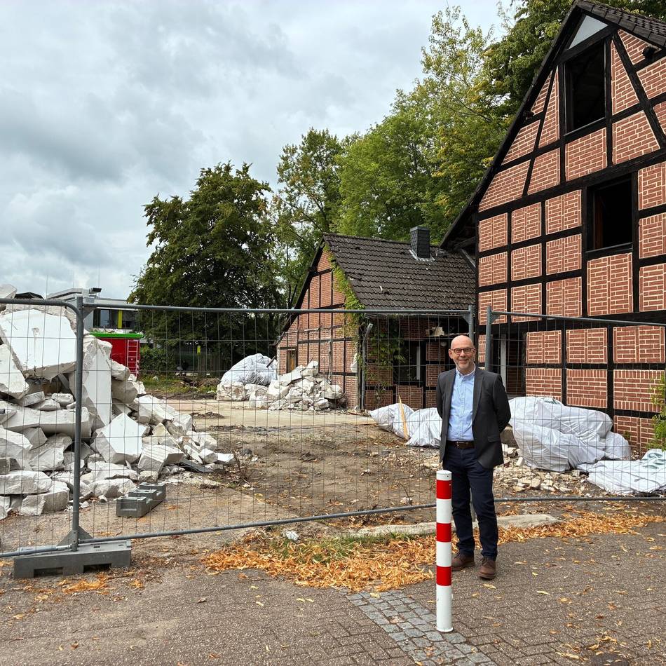 Baumaßnahmen in Korschenbroich: Diese Häuser werden abgerissen für Anbau der Andreas-Grundschule