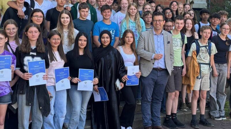 Stadtgespräche in Nettetal: Konzert von Cäcilia Hinsbeck und Ehrung für Schülerlotsen
