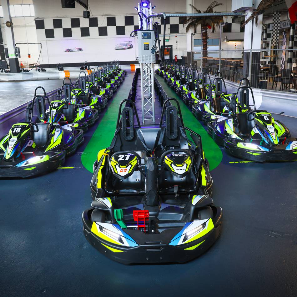 Indoor-Kartbahn in Kaarst: Auf den Spuren von Michael Schumacher