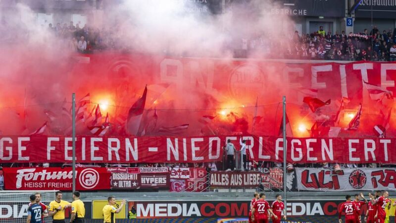 Ultras rufen zu Autokorso auf: Fortuna-Fans planen besondere Anreise nach Paderborn