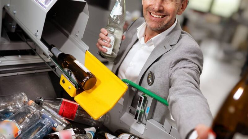 40 Jahre Tomra – seit 2011 in Langenfeld: „Leergutrücknahme soll sexy sein“