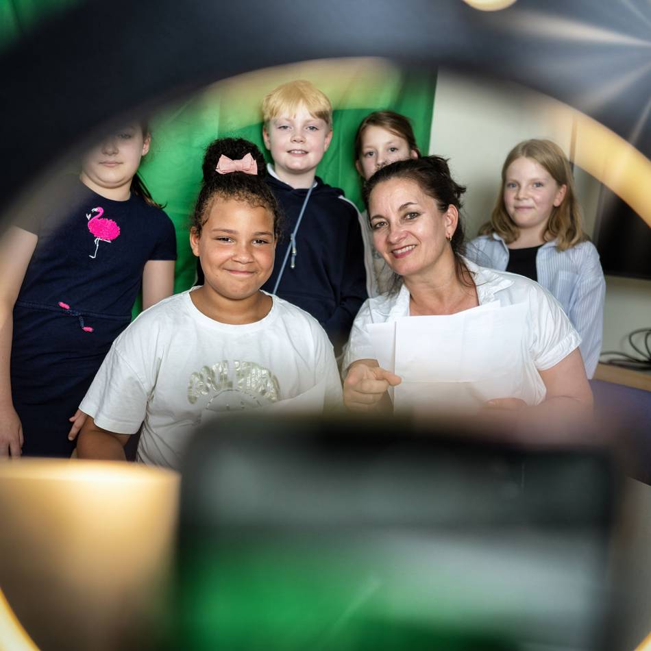 Jugendkunstschule in Langenfeld: Kinder produzieren eine Nachrichtensendung für Kinder