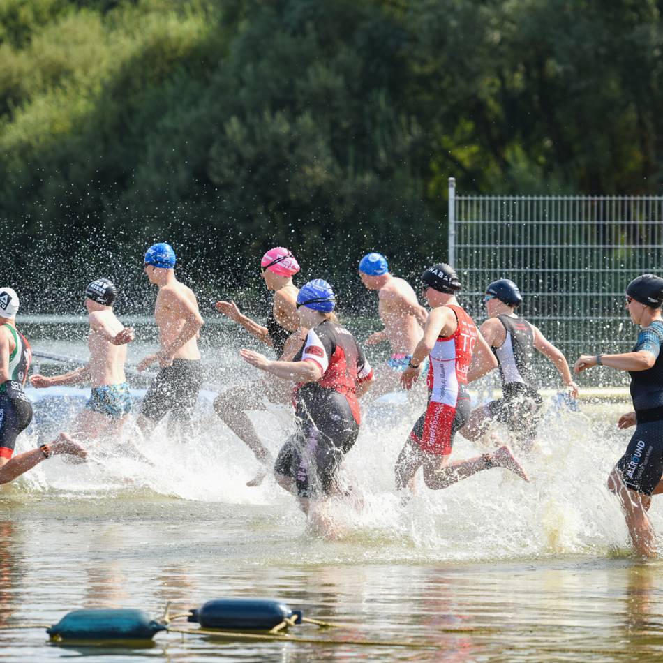 Rund 1000 Teilnehmer am Sonntag: Auch die Macher des GochNess-Triathlons scharren mit den Hufen