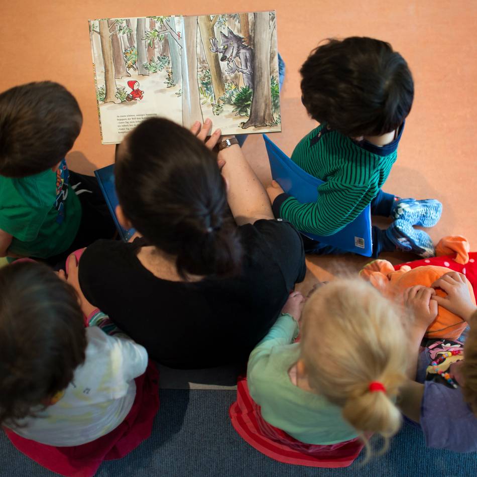 Angebot vom Kinderschutzbund Ortsgruppe Alpen: Freie Plätze im Bücher-Baby-Kurs