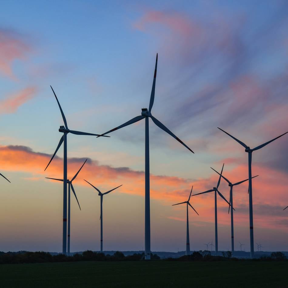 Insgesamt 73.000 Euro: Erträge aus Windenergie kommen Kerkens Vereinen zu Gute